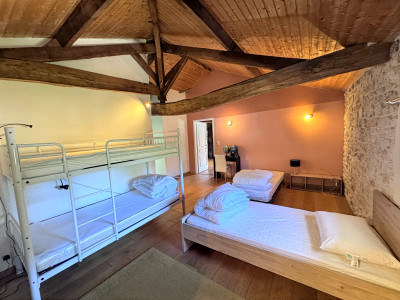 French property for sale in Saint-Simon-de-Bordes, Charente-Maritime - €473,000 - photo 6