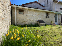 Maison à vendre à Loubillé, Deux-Sèvres - 199.800 € - photo 14