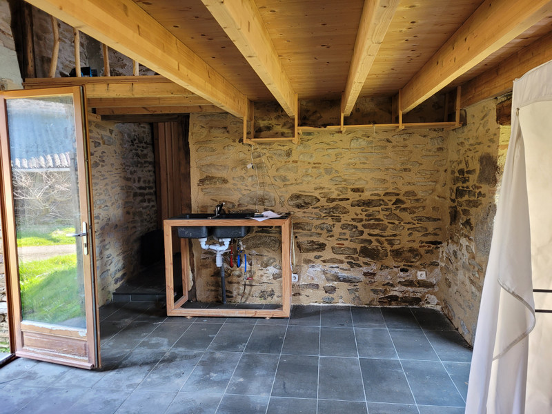 French property for sale in Mialet, Dordogne - €56,000 - photo 3
