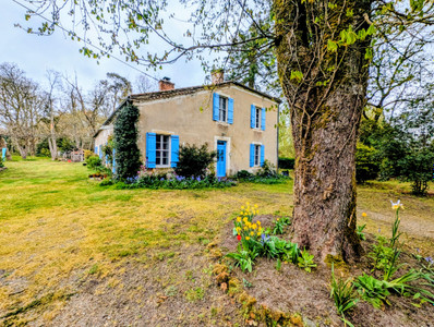 French property for sale in Losse, Landes - €395,000 - photo 5