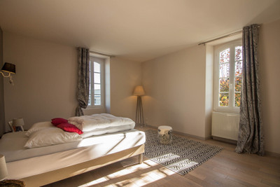 French property for sale in Angoulême, Charente - €649,950 - photo 13