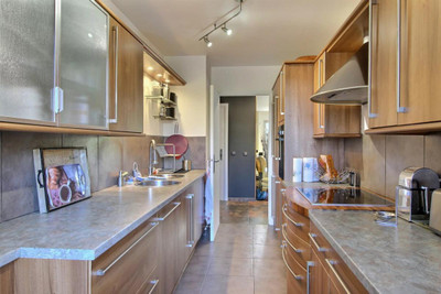 French property for sale in Antibes, Alpes-Maritimes - €620,000 - photo 7