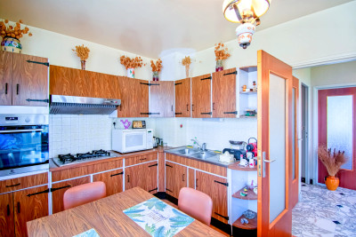 French property for sale in Bugeat, Corrèze - €195,000 - photo 4