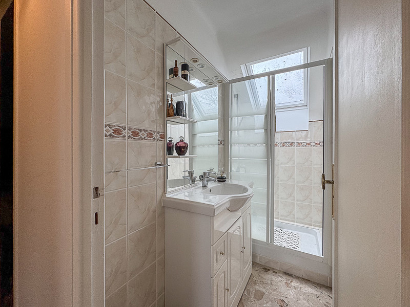 French property for sale in Chennevières-sur-Marne, Val-de-Marne - €585,000 - photo 5