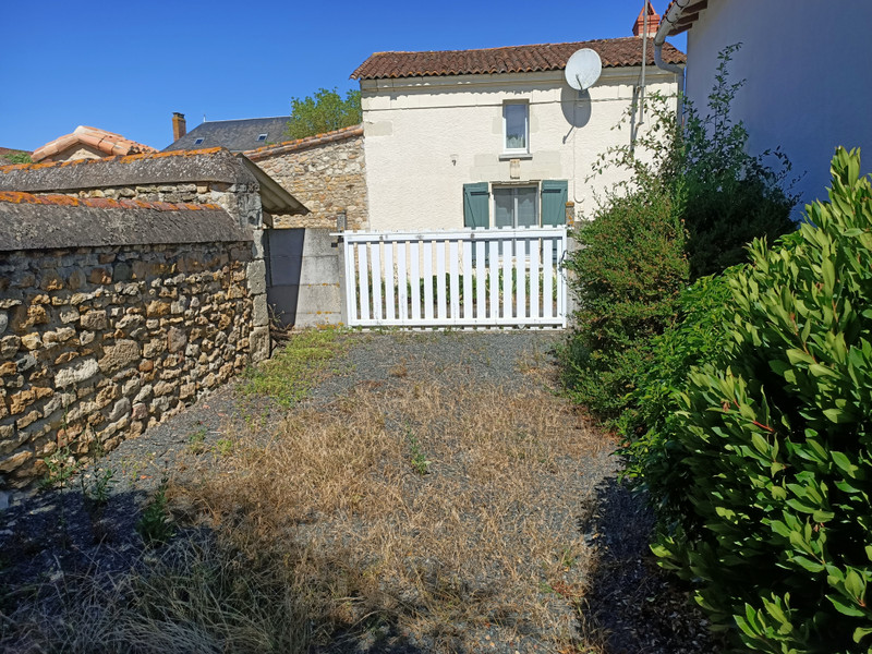 French property for sale in Loretz-d'Argenton, Deux-Sèvres - photo 10