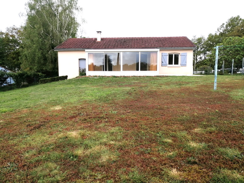 French property for sale in Saint-Mathieu, Haute-Vienne - €125,000 - photo 9