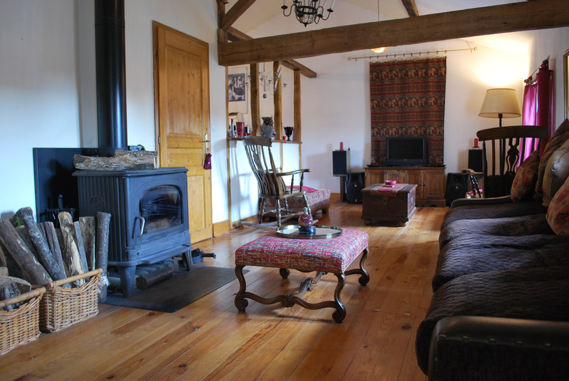 French property for sale in Val-d'Oire-et-Gartempe, Haute-Vienne - &#8364;233,000 - photo 6