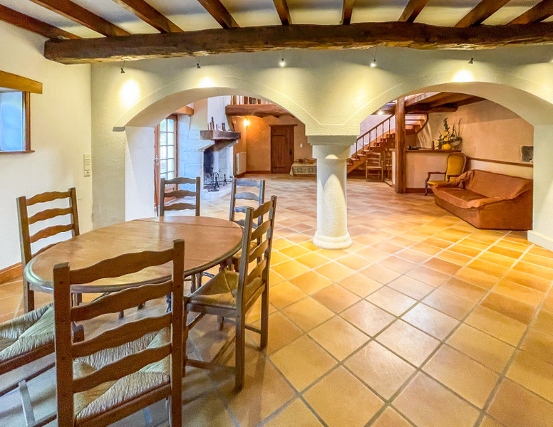 French property for sale in Saint-Martin-de-Juillers, Charente-Maritime - €350,000 - photo 5