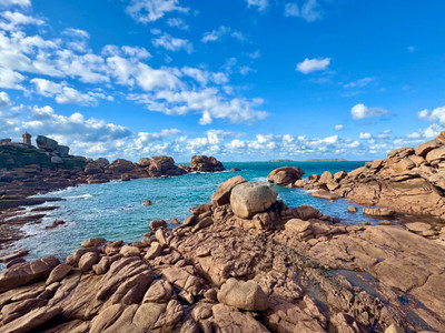 French property for sale in Perros-Guirec, Côtes-d'Armor - €870,000 - photo 9