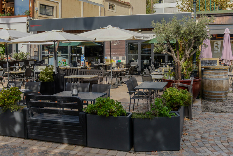 Commerce à vendre à Hyères, Var - 495.000 € - photo 1