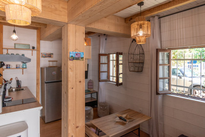 French property for sale in Gruissan, Aude - €487,000 - photo 8