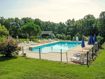French property for sale in Cazals, Lot - €690,000 - photo 2