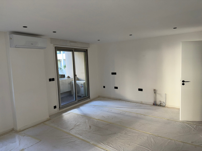 French property for sale in Nice, Alpes-Maritimes - €331,805 - photo 4