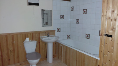 French property for sale in Le Mené, Côtes-d'Armor - €242,000 - photo 8