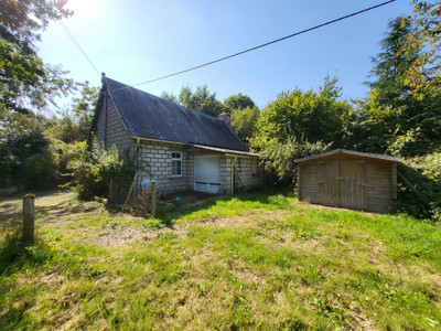 French property for sale in Saint-Cyr-du-Bailleul, Manche - €66,600 - photo 1