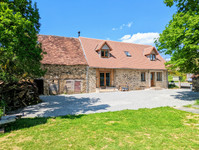 French property, houses and homes for sale in Saint-Éloy-les-Tuileries Corrèze Limousin