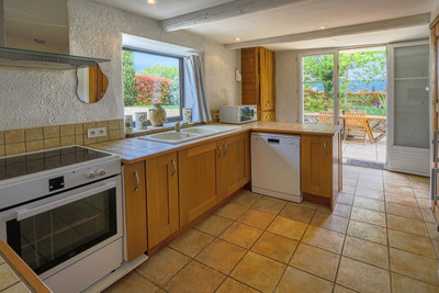 French property for sale in Gargas, Vaucluse - €375,000 - photo 5