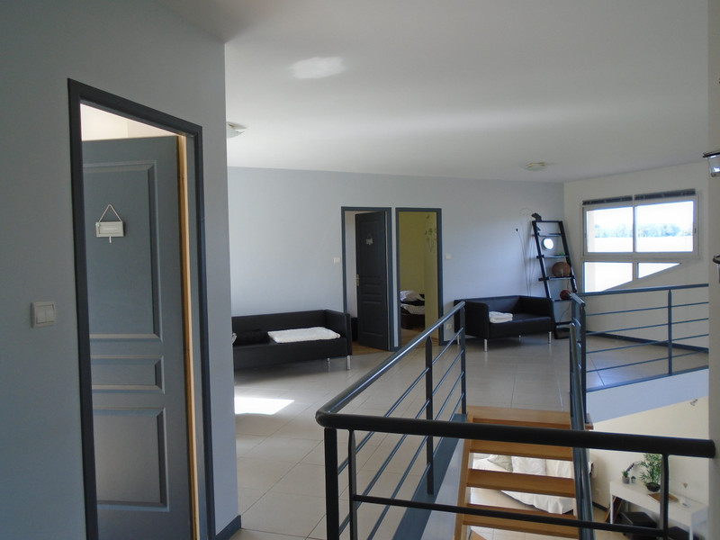 French property for sale in Availles-Limouzine, Vienne - €299,998 - photo 5