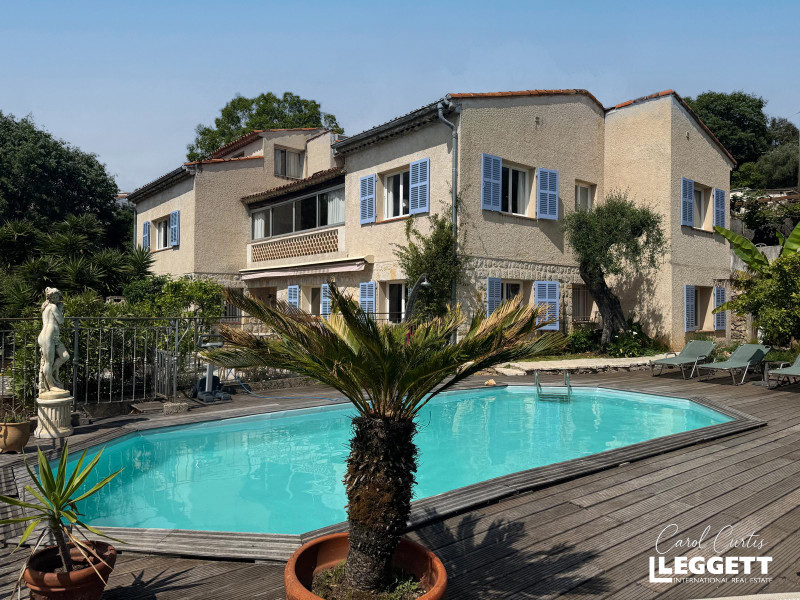 Maison à vendre à Vence, Alpes-Maritimes - 1.495.000 € - photo 1