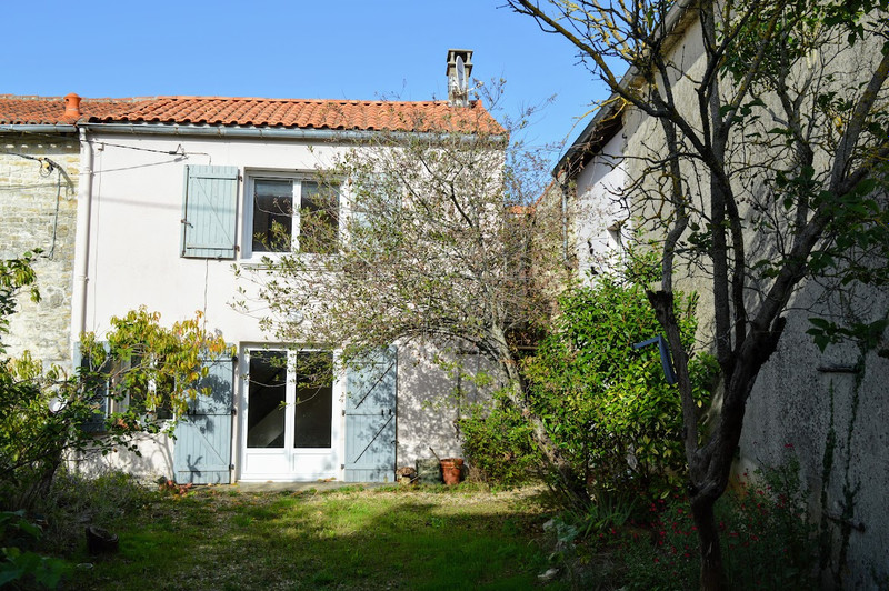 Maison à Cellettes, Charente - photo 1