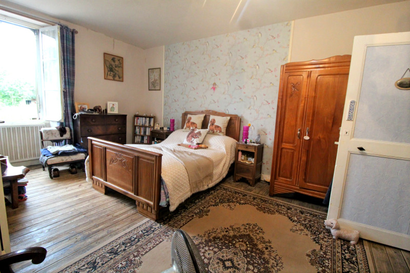 French property for sale in Confolens, Charente - €149,000 - photo 5