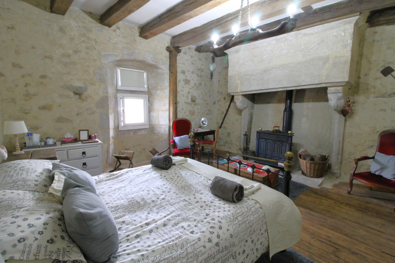French property for sale in La Forêt-sur-Sèvre, Deux-Sèvres - €474,460 - photo 7