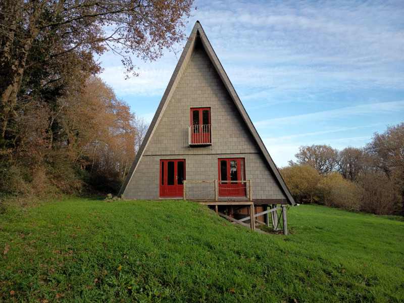 French property for sale in Saint-Thois, Finistère - €332,325 - photo 7