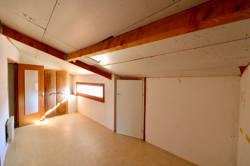 French property for sale in Montbron, Charente - €99,000 - photo 13