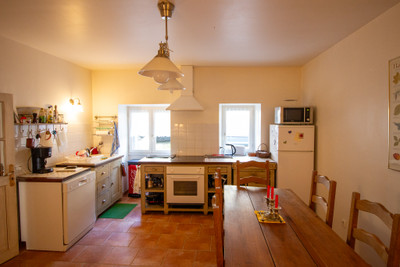 French property for sale in Richelieu, Indre-et-Loire - €157,000 - photo 2