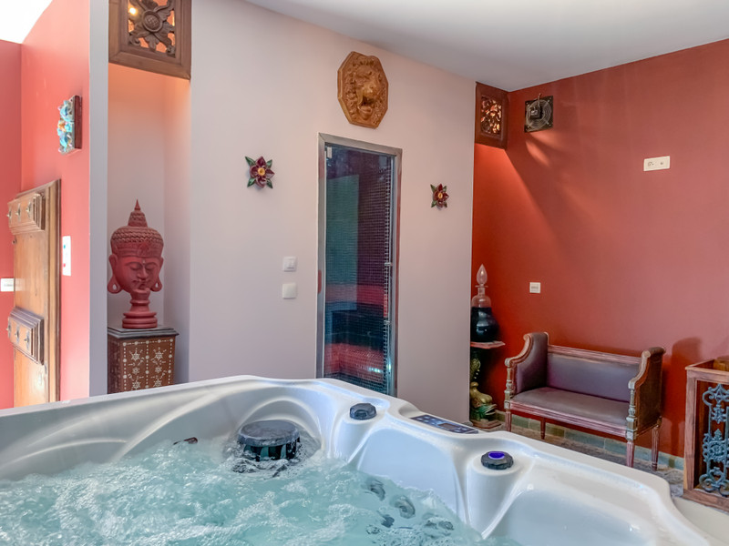 French property for sale in Sarlat-la-Canéda, Dordogne - €1,750,000 - photo 11