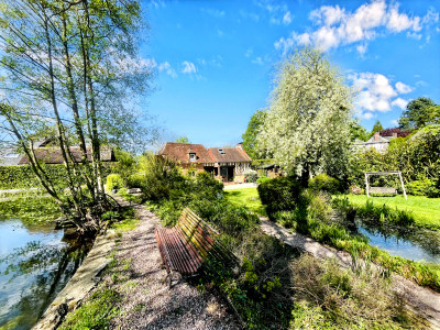 French property for sale in Saint-Pierre-en-Auge, Calvados - €254,400 - photo 1