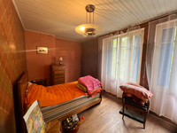 Maison à vendre à Saint-Laurent-des-Combes, Charente - 246.100 € - photo 10