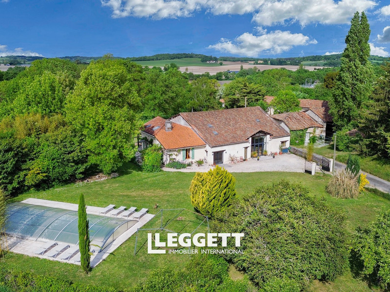 Maison 11 pièce(s), JUIGNAC