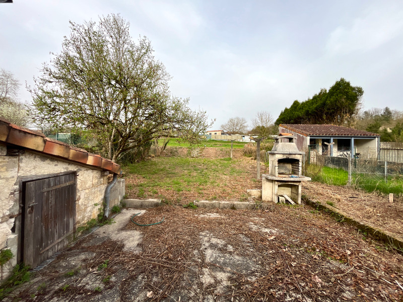 French property for sale in La Rochebeaucourt-et-Argentine, Dordogne - €88,000 - photo 8