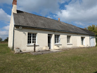 Maison à vendre à Noyant-Villages, Maine-et-Loire - 77.000 € - photo 1