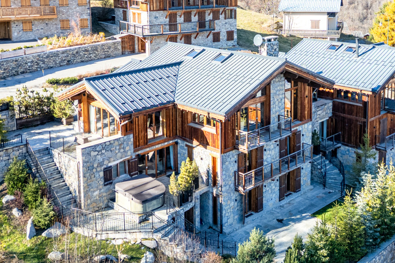 French property for sale in Saint-Martin-de-Belleville, Savoie - €3,950,000 - photo 0