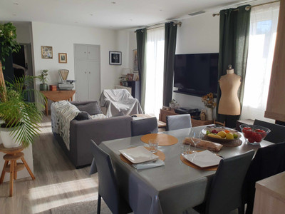 French property for sale in Avignon, Vaucluse - €279,000 - photo 1
