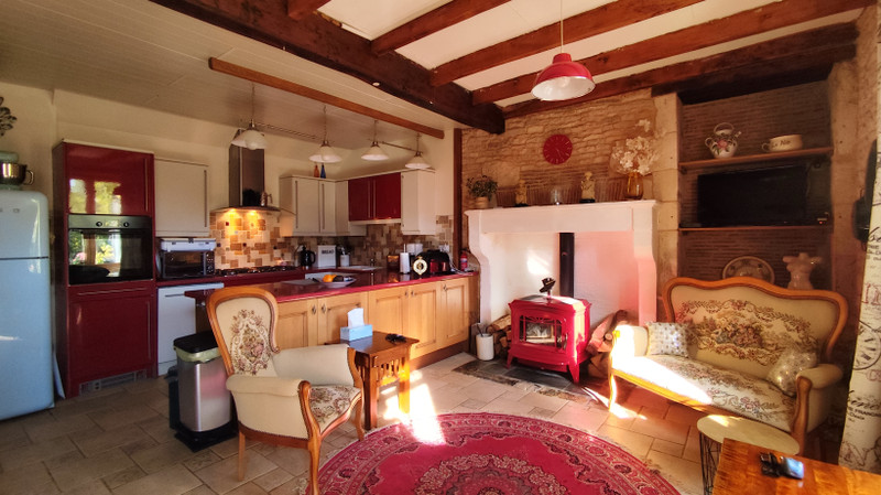 French property for sale in Moutonneau, Charente - €239,950 - photo 1