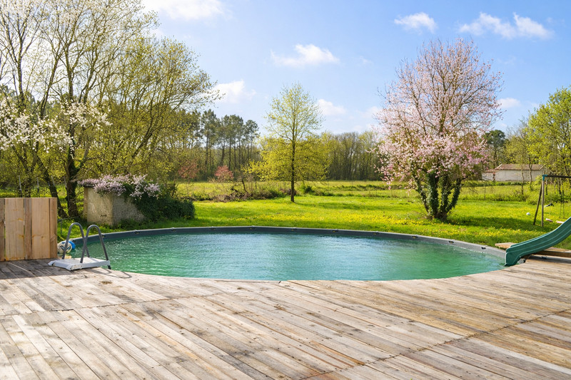 French property for sale in Miramont-de-Guyenne, Lot-et-Garonne - €246,100 - photo 0