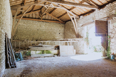 French property for sale in Cherval, Dordogne - €140,000 - photo 7