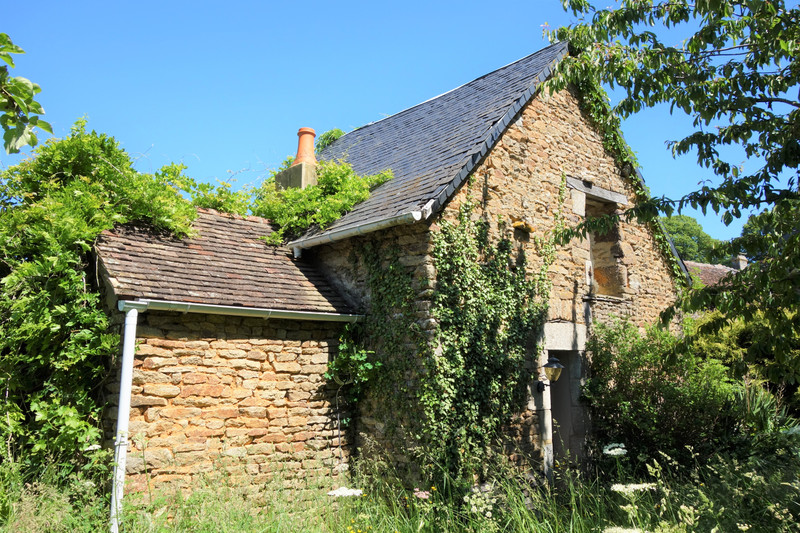 French property for sale in Champfrémont, Mayenne - &#8364;46,600 - photo 3