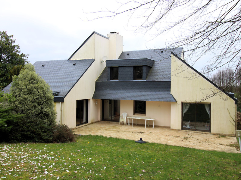 French property for sale in Collorec, Finistère - €283,550 - photo 2