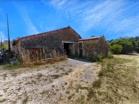 Propriété à vendre à Grassac, Charente - 56 600 € - photo n°1
