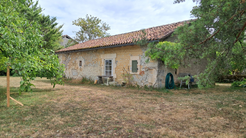 French property for sale in Gout-Rossignol, Dordogne - €255,000 - photo 8