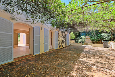 house for sale in Provence-Côte-D'Azur (Provence - Alpes - Côte d'Azur)