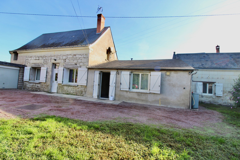 French property for sale in La Chapelle-sur-Loire, Indre-et-Loire - €159,000 - photo 1