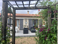 Maison à vendre à Saint-Pierre-d'Exideuil, Vienne - 189.000 € - photo 8