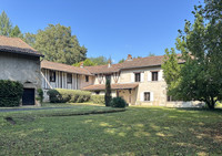 Maison à vendre à Nontron, Dordogne - 530.000 € - photo 1