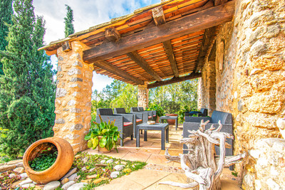 French property for sale in Saint-Julien-d'Asse, Alpes-de-Haute-Provence - €530,000 - photo 12