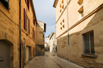 Appartement à vendre à Uzès, Gard, Languedoc-Roussillon, avec Leggett Immobilier
